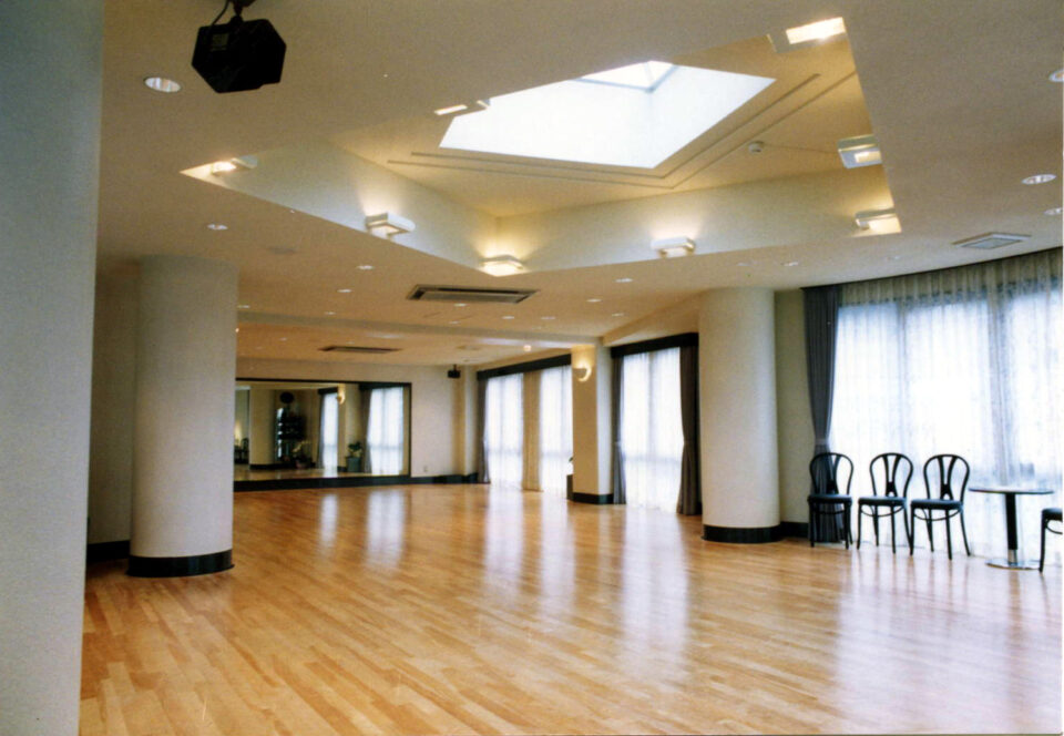 ダンスホール 設計事例 建築設計事務所 Bisデザイン研究所